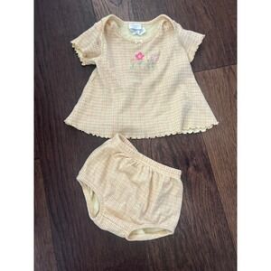 Carters Baby vintage yellow Plaid Floral Embroidered Top Diaper Cover Set 0-3